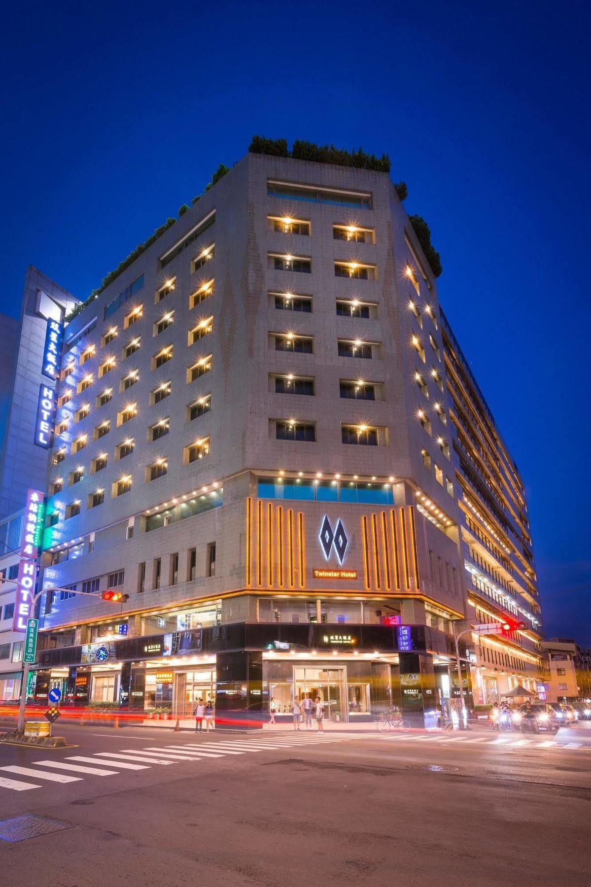 Twinstar Hotel Taichung Exterior photo